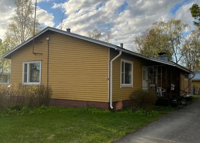 Апартаменты Yellow Dream House - 3 Min From Highway, Sauna, Big Private Parking Кеми